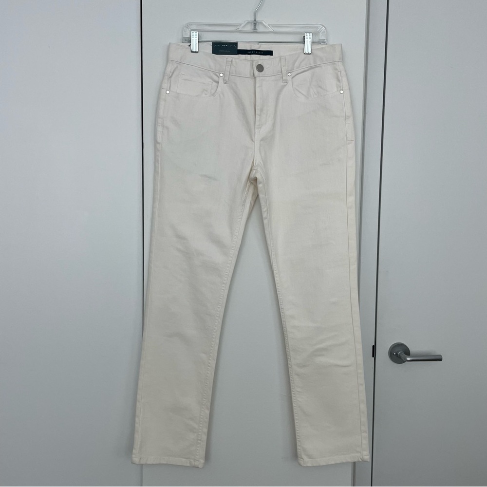 NWT Perry Ellis White Men’s Slim Fit Straight Leg Low Rise Stretch Jeans 32x32